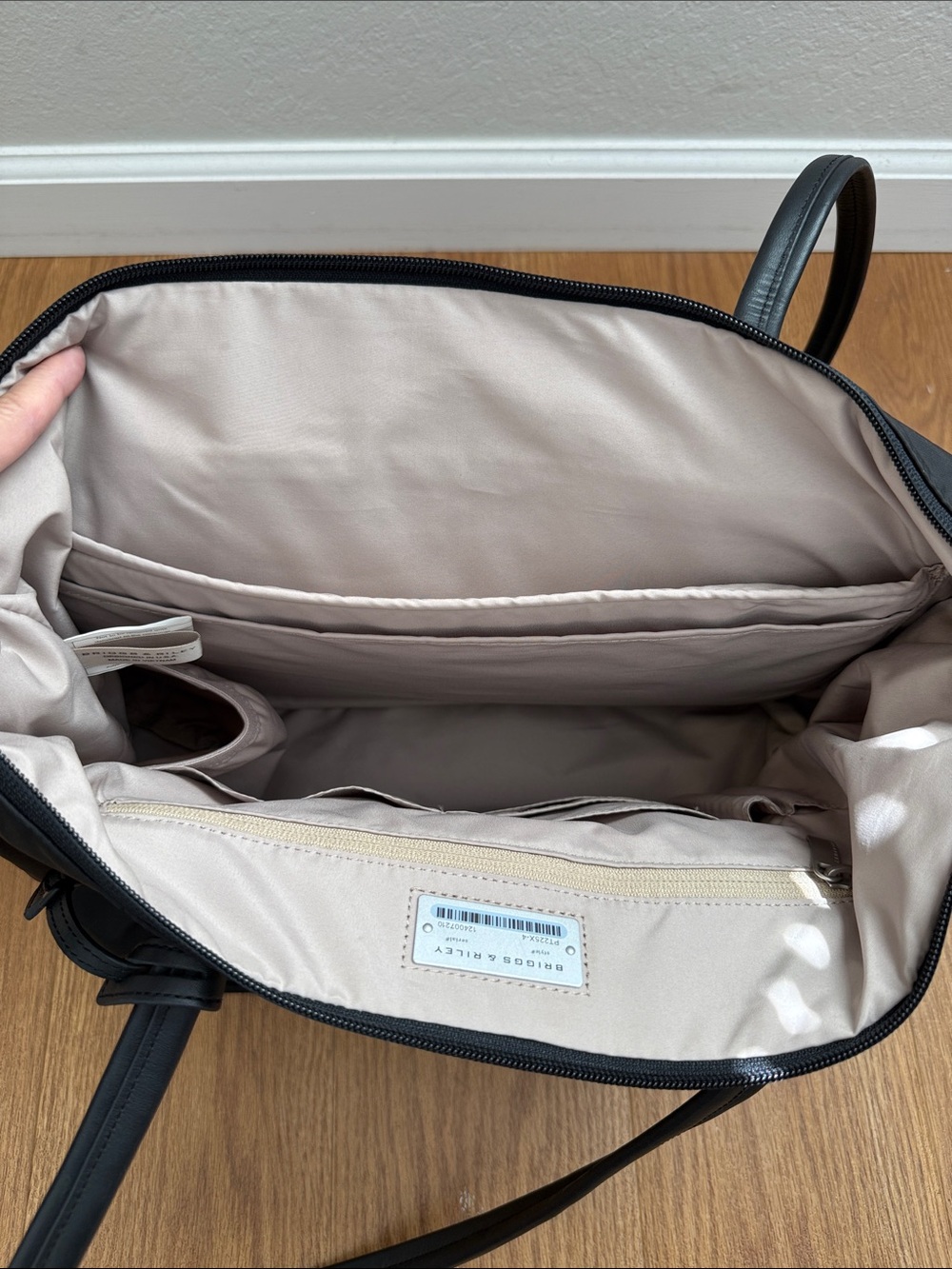 Briggs & Riley Rhapsody Expandable Tote - Picture 4 of 6